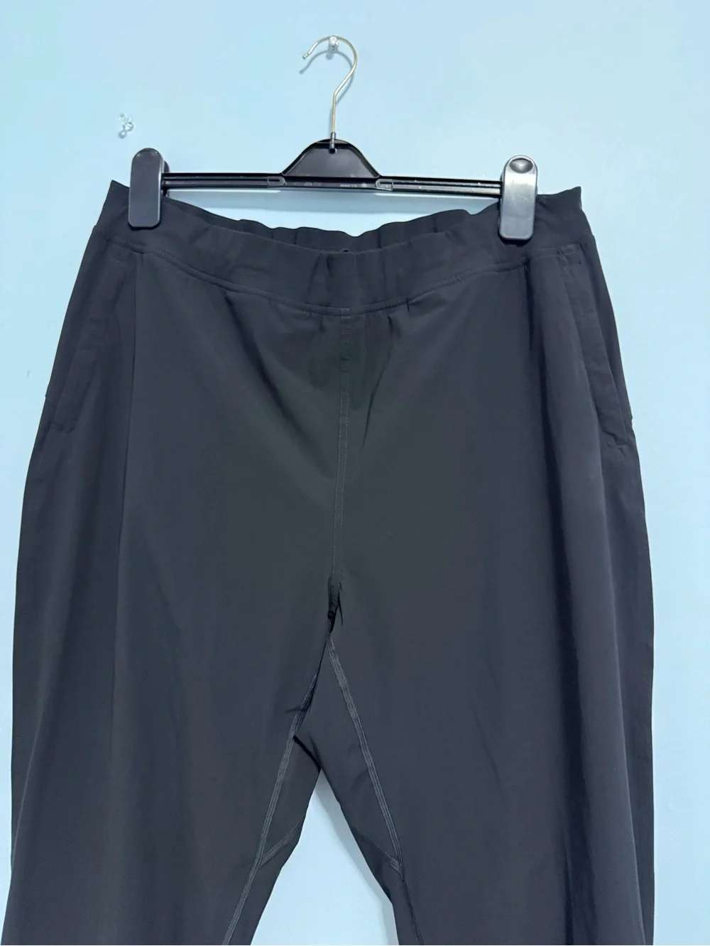 Lululemon Women's On The Fly Pant 7/8 Size 16 Color Black